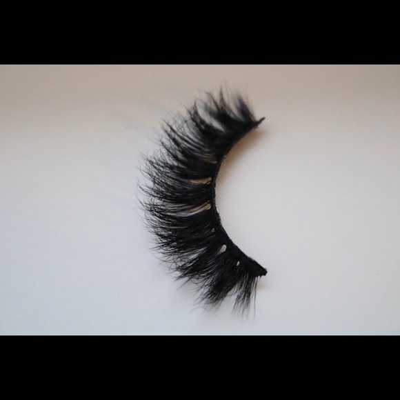 Style: Coco - Picture 2 of 2